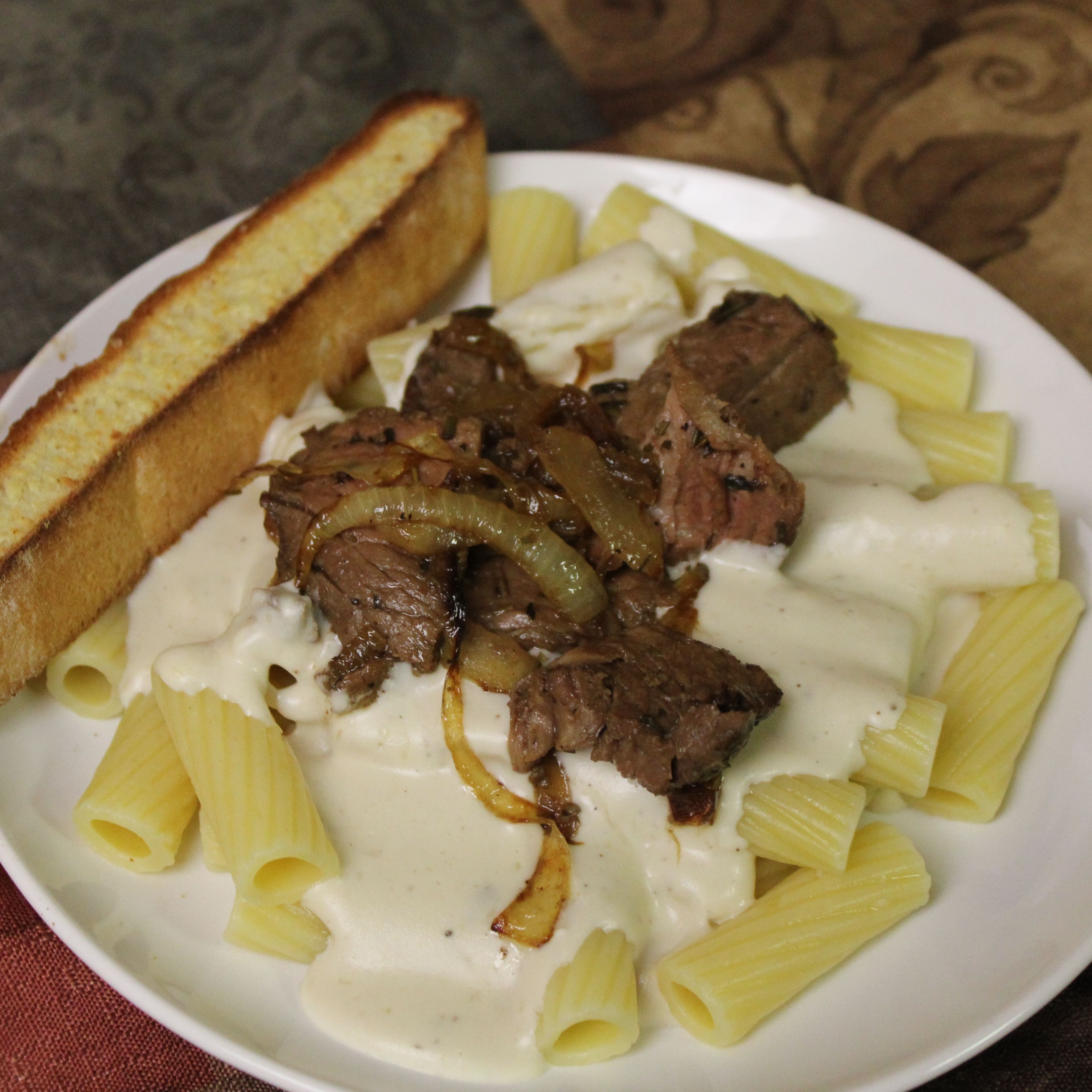 Ridiculously Tasty Roast Beef Alfredo